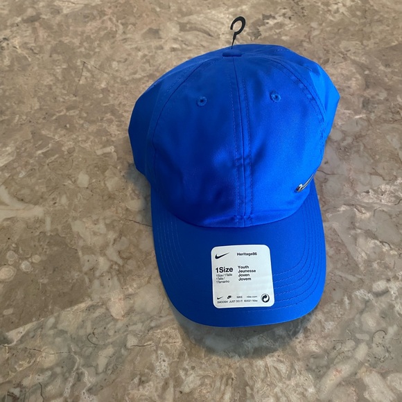 Nike new blue cap - Picture 1 of 3